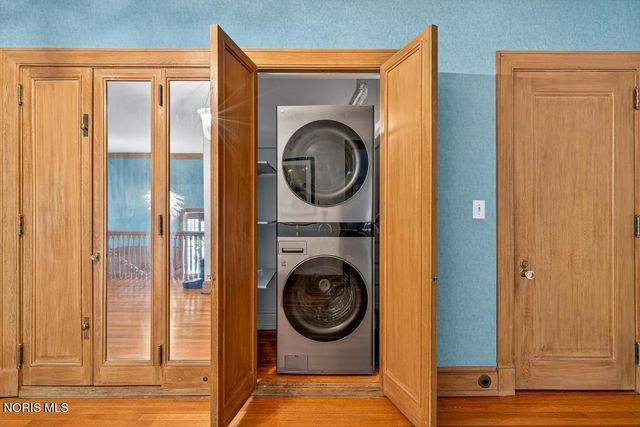 4215 River Road, Toledo, OH 43614