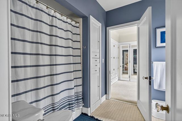 4215 River Road, Toledo, OH 43614