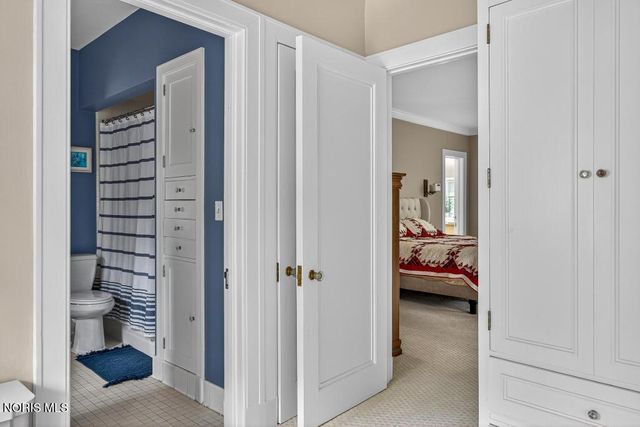 4215 River Road, Toledo, OH 43614