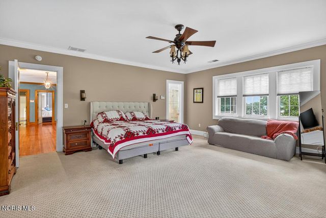 4215 River Road, Toledo, OH 43614