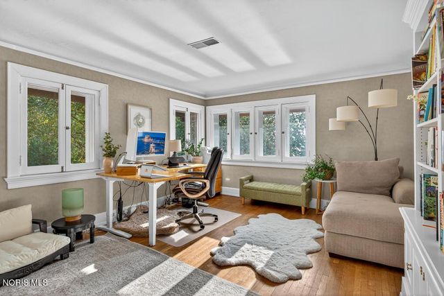 4215 River Road, Toledo, OH 43614