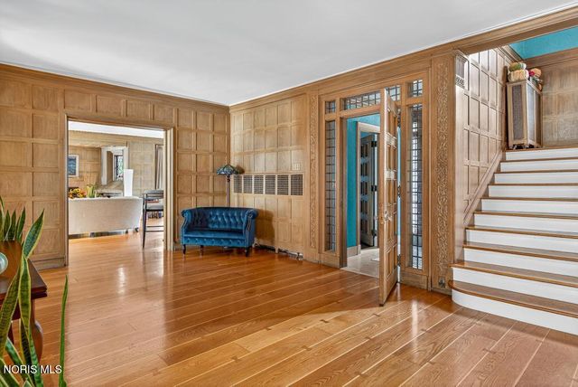 4215 River Road, Toledo, OH 43614