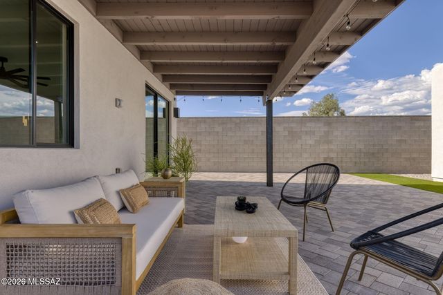935 S Fremont Avenue, Tucson, AZ 85719