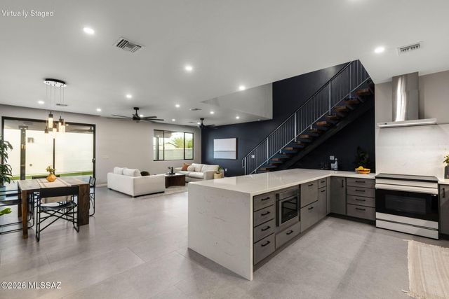 935 S Fremont Avenue, Tucson, AZ 85719