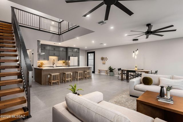935 S Fremont Avenue, Tucson, AZ 85719