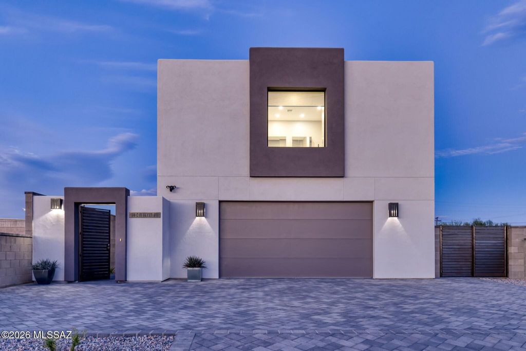935 S Fremont Avenue, Tucson, AZ 85719