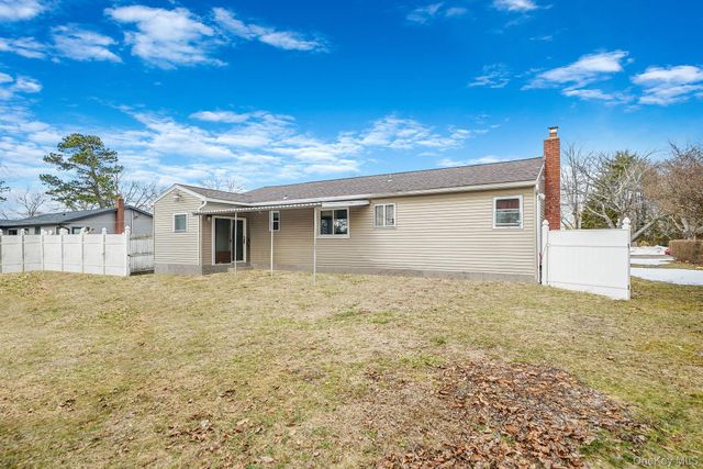 120 Evergreen Avenue, Brentwood, NY 11717