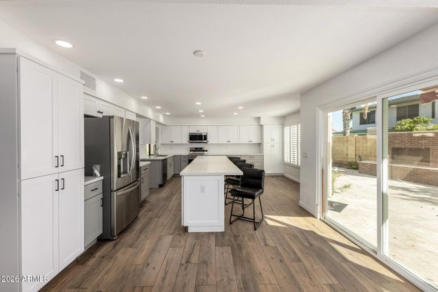 1431 N BENSON Court, Chandler, AZ 85224