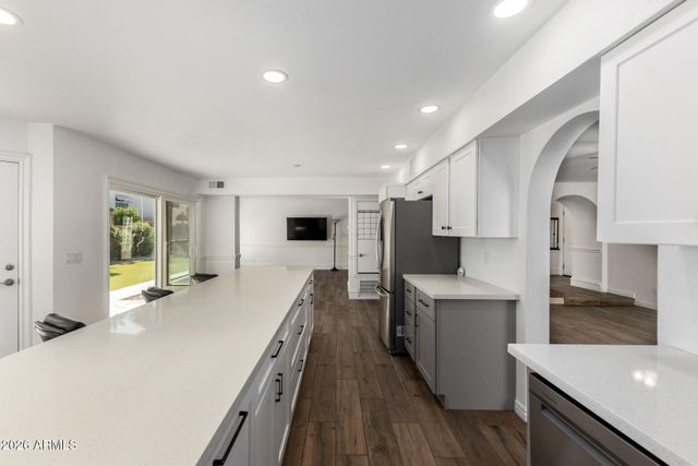 1431 N BENSON Court, Chandler, AZ 85224