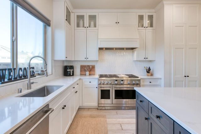 2308 E Mazie Avenue, Fresno, CA 93730