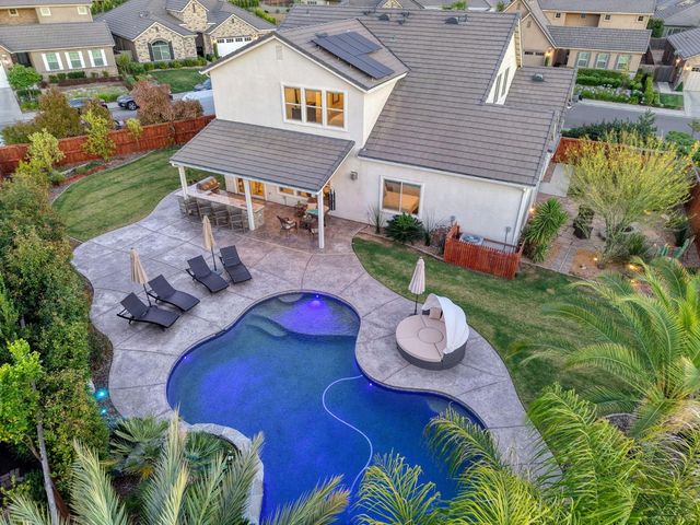 2308 E Mazie Avenue, Fresno, CA 93730
