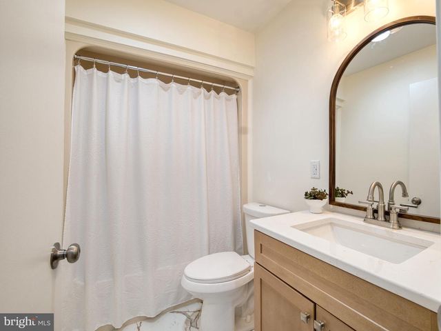 34-E QUEEN ANNE WAY, Chester, MD 21619