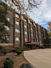 8444 W Wilson Avenue 407, Chicago, IL 60656