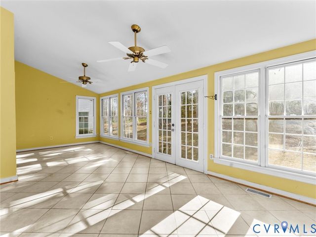 13701 Shirlton Ct, Midlothian, VA 23114