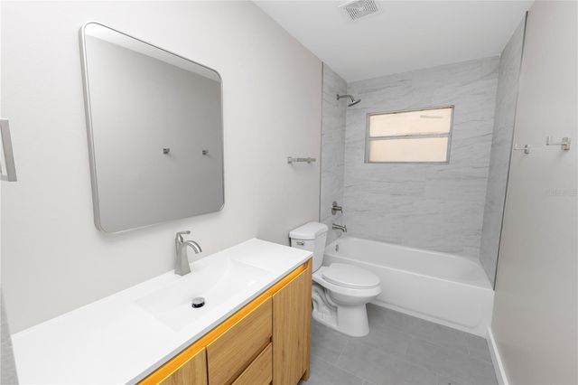 2493 CHESTNUT WOODS DRIVE 2495, Lakeland, FL 33815