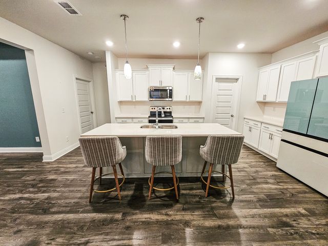 3613 Shady Forest Dr, Murfreesboro, TN 37128