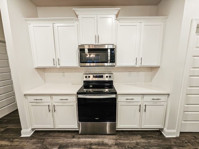 3613 Shady Forest Dr, Murfreesboro, TN 37128