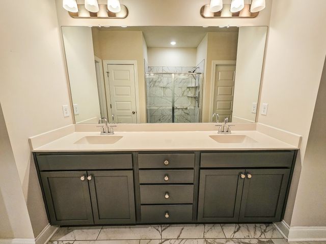 3613 Shady Forest Dr, Murfreesboro, TN 37128