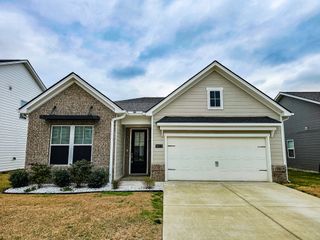 3613 Shady Forest Dr, Murfreesboro, TN 37128