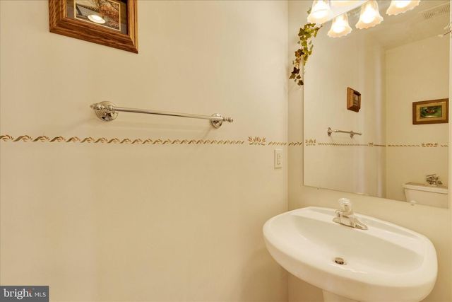 113 HILLCREST RD, Marietta, PA 17547