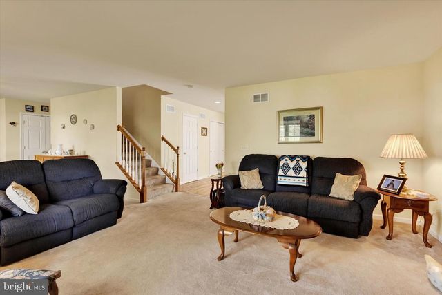 113 HILLCREST RD, Marietta, PA 17547