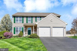 113 HILLCREST RD, Marietta, PA 17547