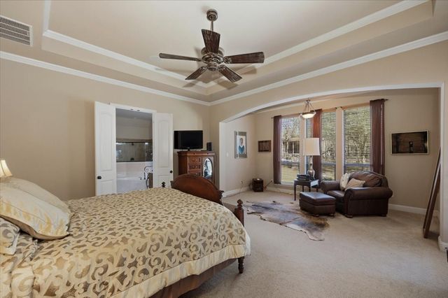 7636 La Cantera Drive, Fort Worth, TX 76108