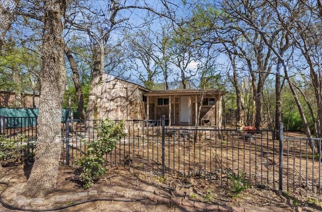 7636 La Cantera Drive, Fort Worth, TX 76108