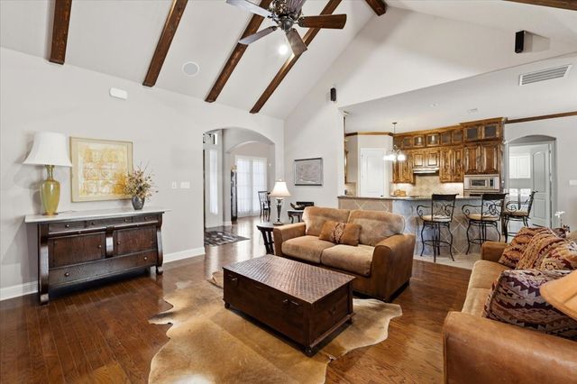 7636 La Cantera Drive, Fort Worth, TX 76108