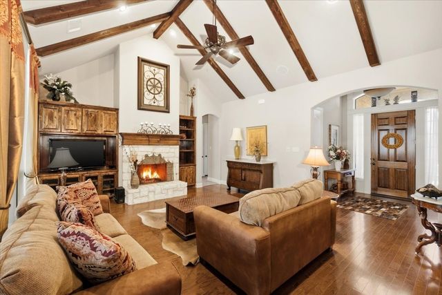 7636 La Cantera Drive, Fort Worth, TX 76108