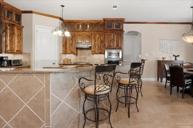 7636 La Cantera Drive, Fort Worth, TX 76108