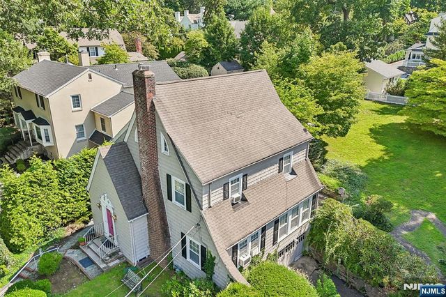 61 N Monroe Street, Ridgewood, NJ 07450