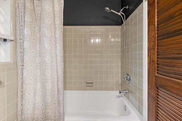 2755 NE 28th Ave C2, Lighthouse Point, FL 33064