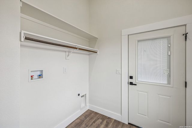 300 County Road 5781, Castroville, TX 78009