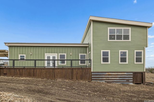 300 County Road 5781, Castroville, TX 78009