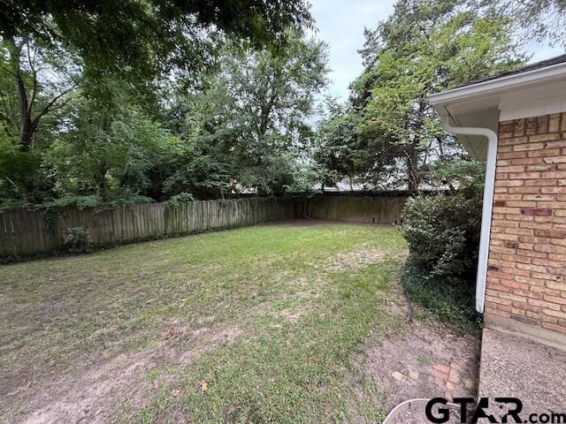 501 Winchester Dr, Tyler, TX 75701