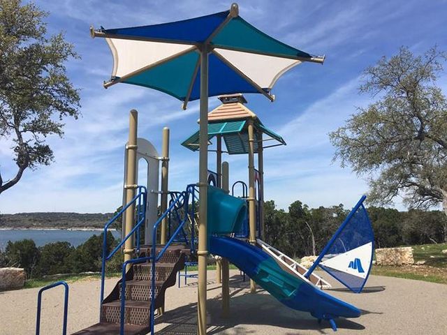 8017 Shining Flor RUN, Lago Vista, TX 78645