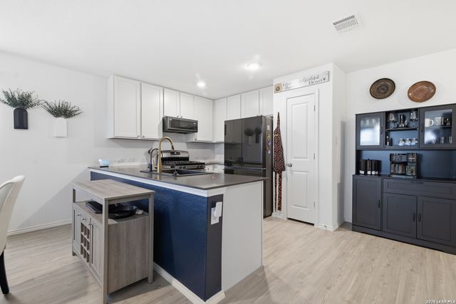 4714 Southton Bed, San Antonio, TX 78223