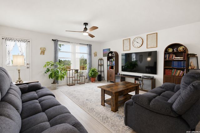 4714 Southton Bed, San Antonio, TX 78223