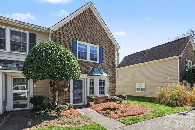 8217 Pineville Matthews Road H, Charlotte, NC 28226