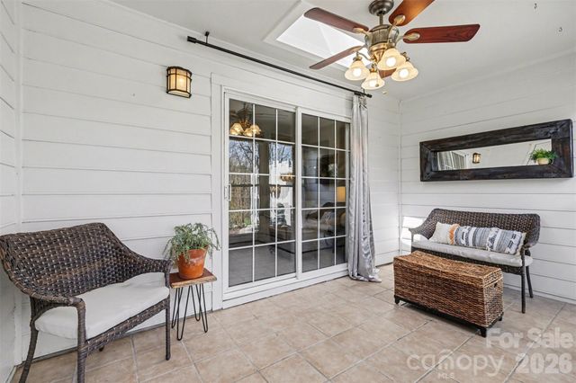 8217 Pineville Matthews Road H, Charlotte, NC 28226