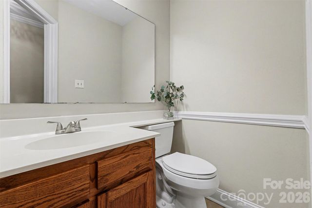 8217 Pineville Matthews Road H, Charlotte, NC 28226