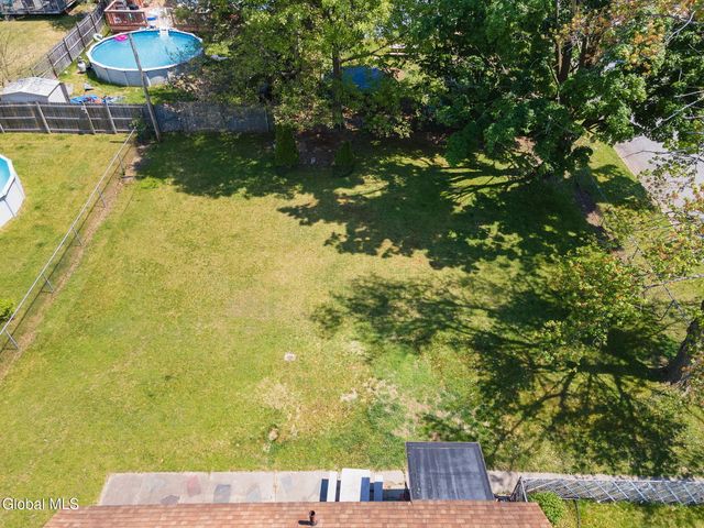 2644 Van Dyke Avenue, Rotterdam, NY 12306