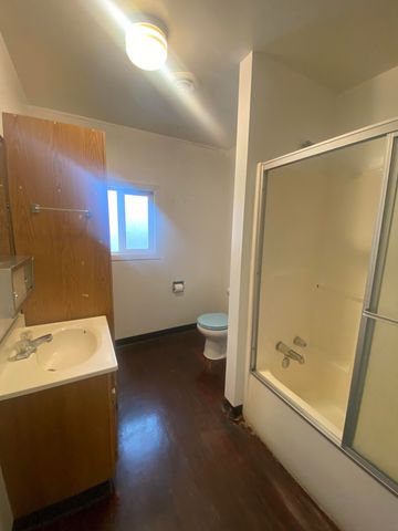 1445 Dayton Street, Klamath Falls, OR 97603