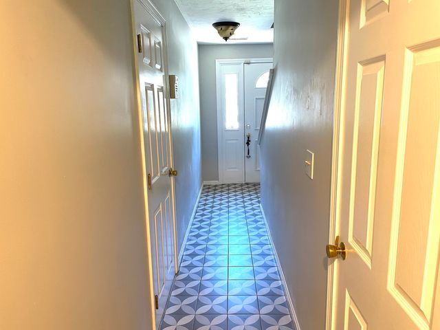110 Heritage Dr 110, Tewksbury, MA 01876
