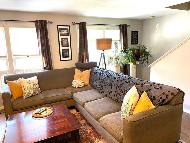 110 Heritage Dr 110, Tewksbury, MA 01876