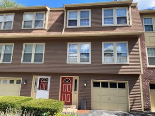110 Heritage Dr 110, Tewksbury, MA 01876