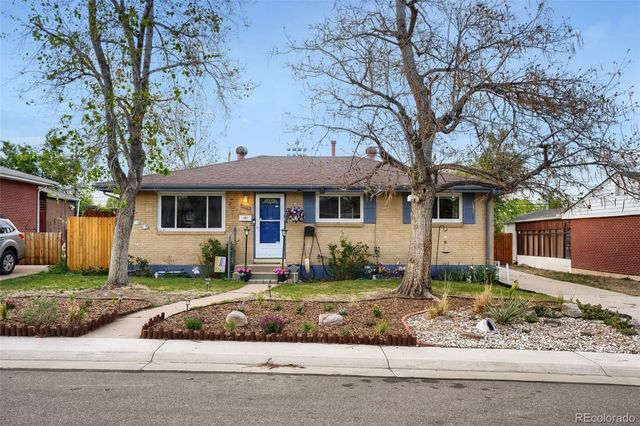 3173 W Farmdale Road, Englewood, CO 80110