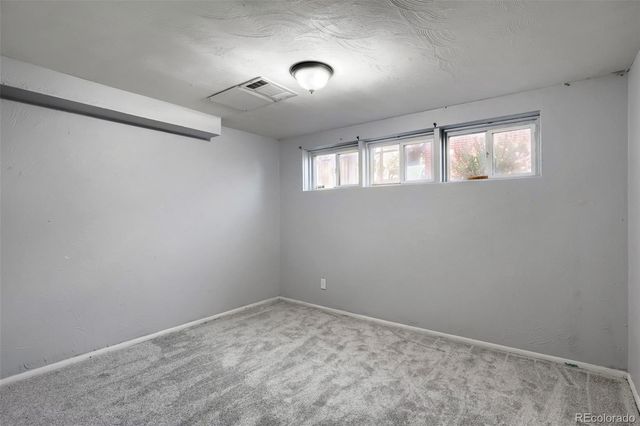 3173 W Farmdale Road, Englewood, CO 80110