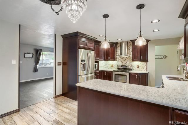 3173 W Farmdale Road, Englewood, CO 80110